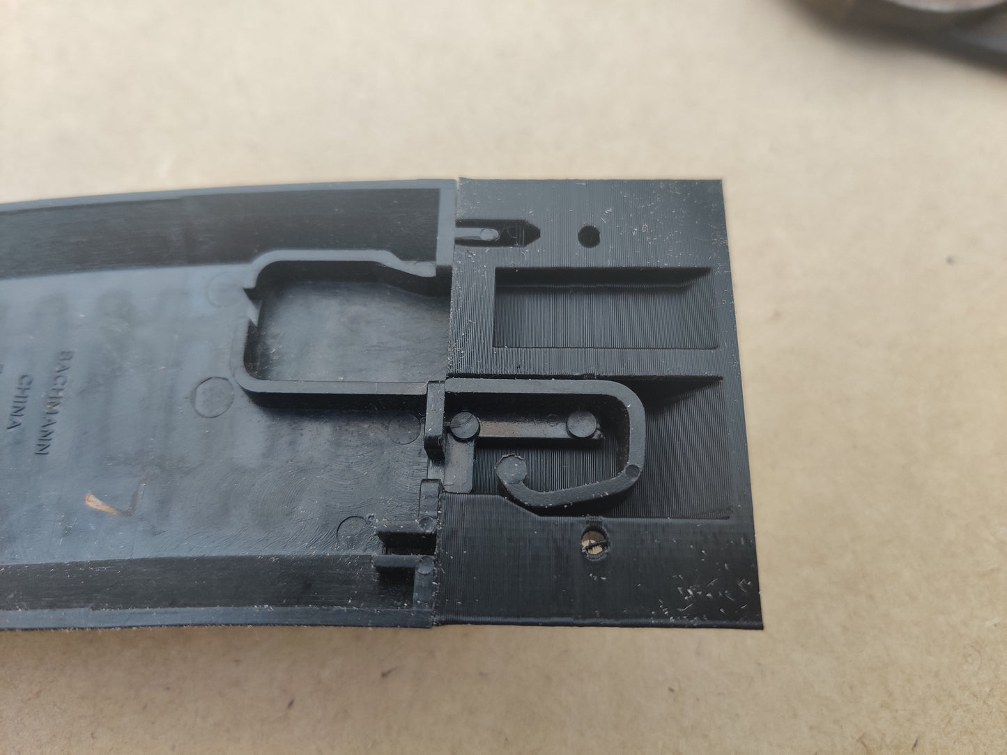 HO Scale Buffers Endstop for Bachmann EZ Track