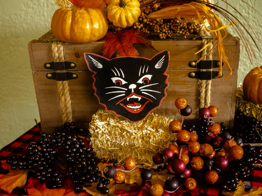 Halloween Cat Head Wood Cutout-The Sawmill Shop