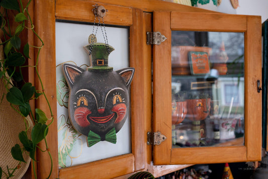 Johanna Parker St. Patrick's Day Cat Head Wood Cutout for Spring Decorating-The Sawmill Shop